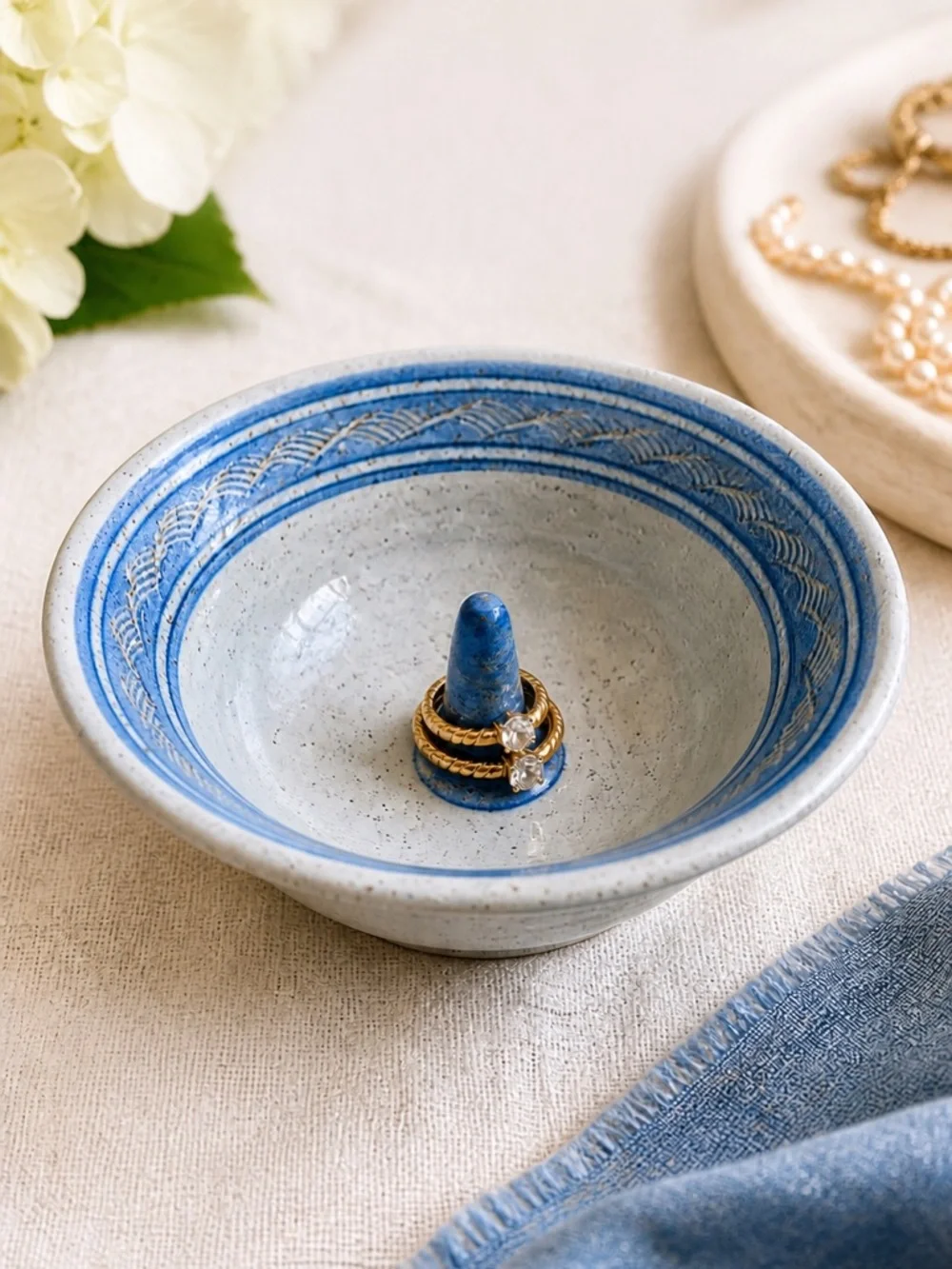 Vintage Studio Pottery Ring Holder Dish Signed Jamestown RI 1990